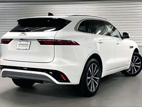 Certified 2024 Jaguar F-PACE R-Dynamic S image 13