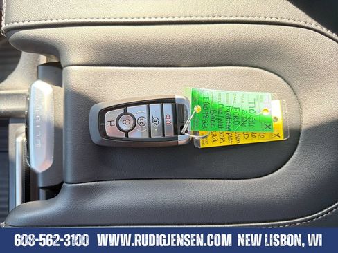 Used 2026 Ford Expedition Max Platinum AWD/4WD image 29