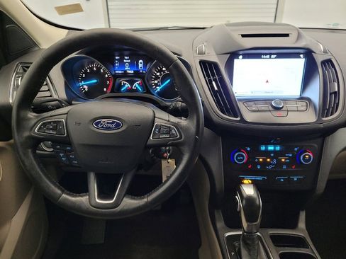 Used 2018 Ford Escape SEL image 22