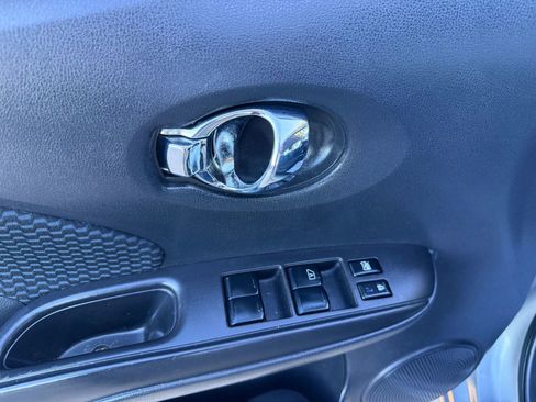 Used 2015 Nissan Versa Note SV image 15