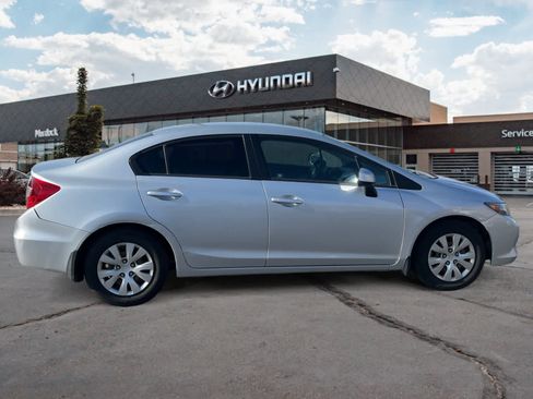 Used 2012 Honda Civic LX image 6