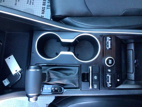 Used 2024 Kia K5 GT-Line w/ GT-Line Premium Package image 18