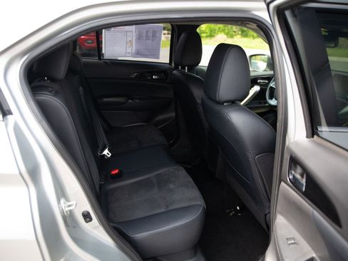 Used 2024 Mitsubishi Eclipse Cross SE AWD/4WD image 24