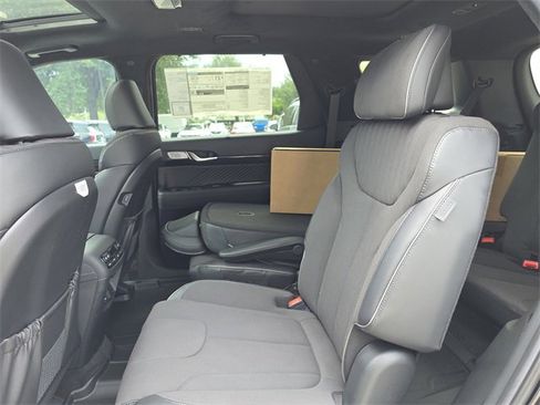 New 2025 Hyundai Palisade Calligraphy image 15