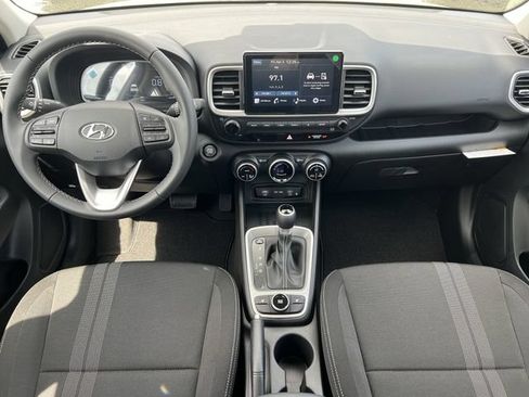 New 2026 Hyundai Venue SEL FWD image 10