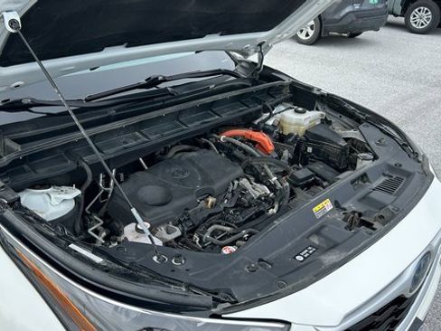 Used 2021 Toyota Highlander XLE image 81