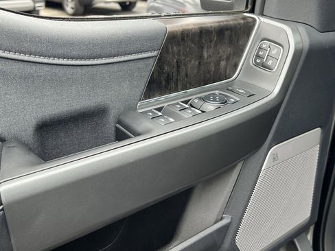 New 2026 Ford F350 Lariat w/ Black Appearance Package AWD/4WD image 15