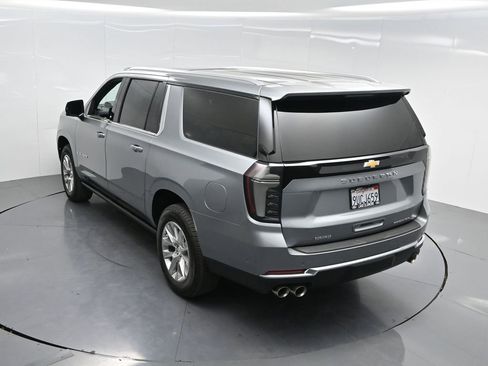 Used 2025 Chevrolet Suburban Premier image 48