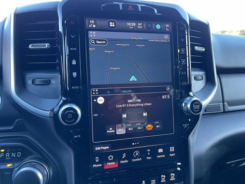 Used 2024 RAM 2500 Big Horn w/ Level 2 Equipment Group image 14