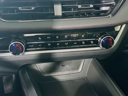 New 2026 Chevrolet Equinox RS image 16