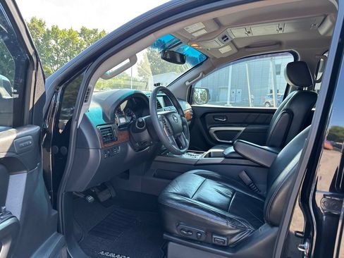 Used 2015 Nissan Armada Platinum w/ 2nd Row Captain Seat Package AWD/4WD image 5