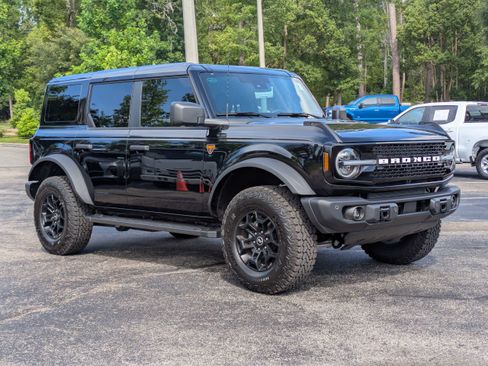 Used 2026 Ford Bronco Badlands AWD/4WD image 2