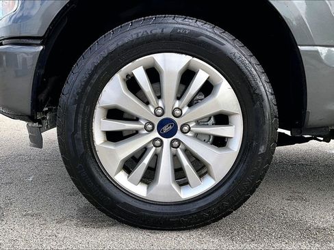 Used 2016 Ford F150 XL w/ Equipment Group 101A Mid AWD/4WD image 6
