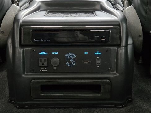 New 2025 GMC Savana 2500 w/ Driver Convenience Package image 5