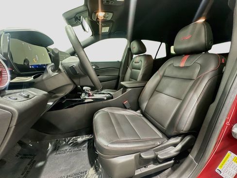 Certified 2025 Chevrolet Trax RS w/ Driver Confidence Package FWD image 21