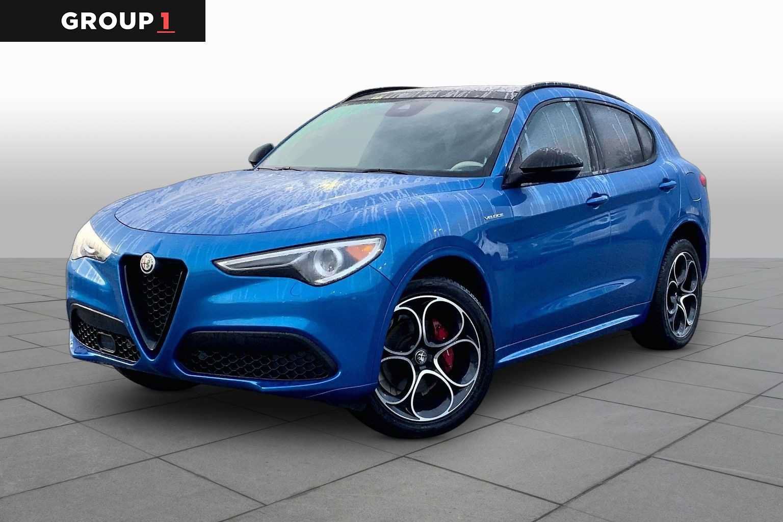 Used 2023 Alfa Romeo Stelvio Veloce AWD/4WD image 1