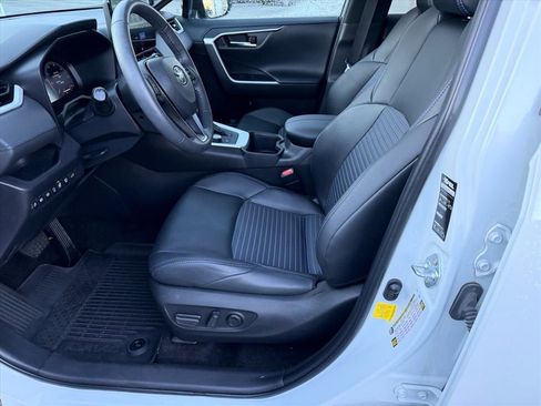 Used 2023 Toyota RAV4 XSE image 13