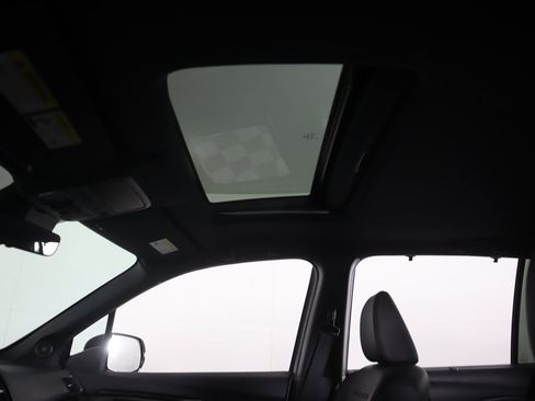 Used 2024 Honda Passport Black Edition image 24