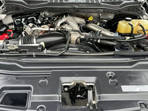 Used 2022 Ford F250 Lariat image 19