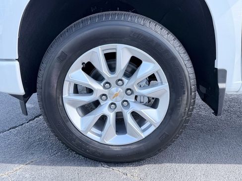 New 2026 Chevrolet Silverado 1500 Custom image 28