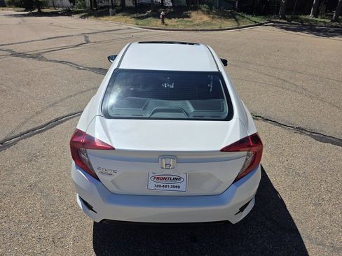 Used 2016 Honda Civic EX image 6