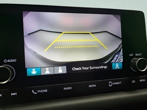 Used 2025 Honda HR-V Sport image 31