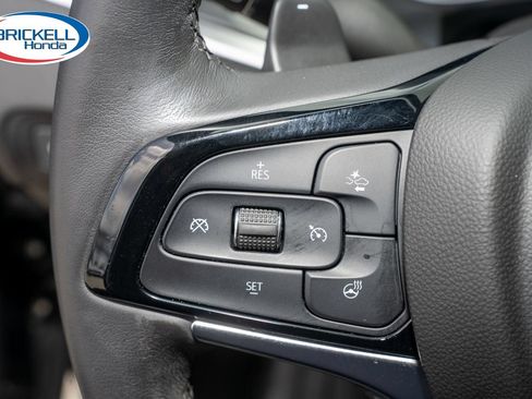 Used 2024 Buick Enclave Essence w/ Technology Package FWD image 32