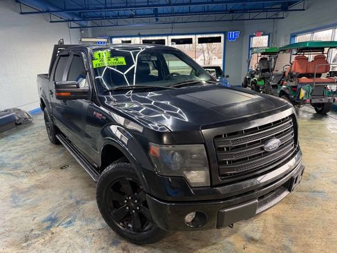 Used 2014 Ford F150 FX4 w/ Equipment Group 402A Luxury AWD/4WD image 4