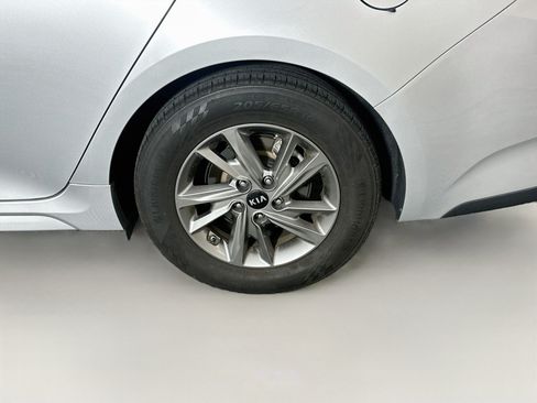 Used 2019 Kia Optima LX FWD image 11