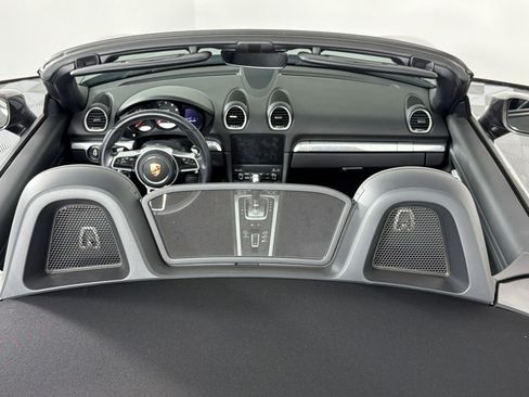 Certified 2024 Porsche 718 Boxster RWD image 20