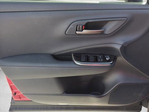 Certified 2024 Toyota Crown XLE image 7