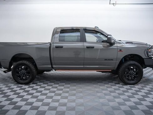 Used 2026 RAM 2500 Big Horn AWD/4WD image 4