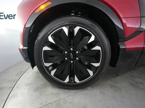 Used 2024 Chevrolet Blazer EV RS AWD/4WD image 19