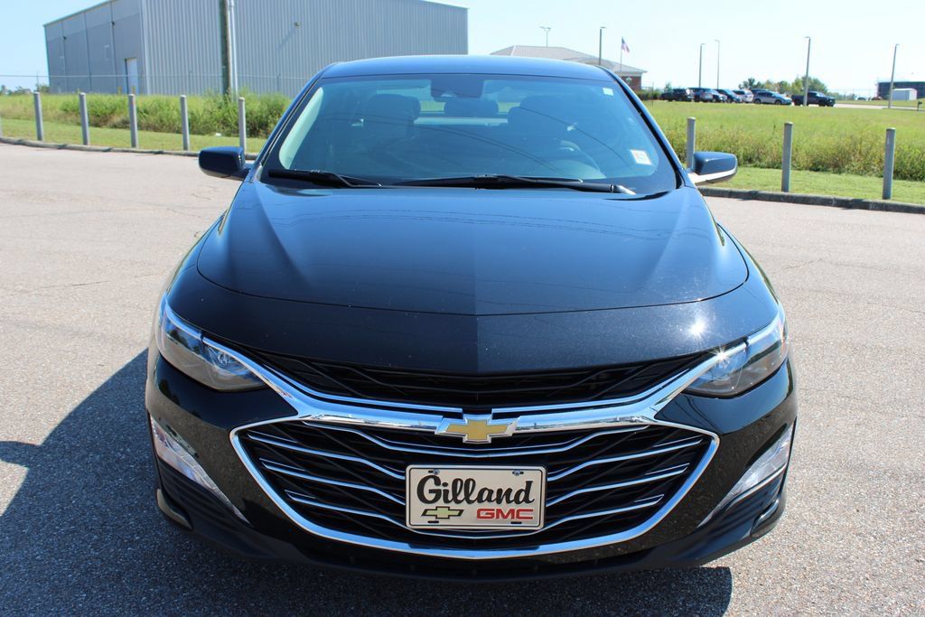 Used 2024 Chevrolet Malibu LT FWD image 4