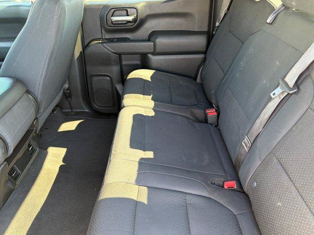 Used 2019 Chevrolet Silverado 1500 Custom w/ Infotainment Package RWD image 12