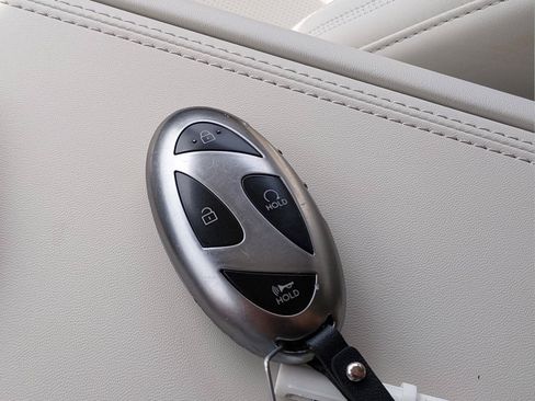 Used 2024 Hyundai Santa Fe Calligraphy AWD/4WD image 30