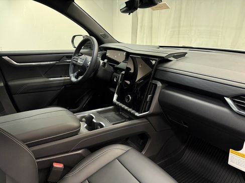 New 2026 GMC Acadia Elevation w/ Black Edition image 17