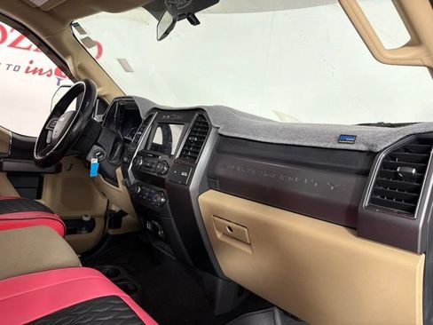 Used 2019 Ford F250 XLT w/ XLT Value Package AWD/4WD image 17