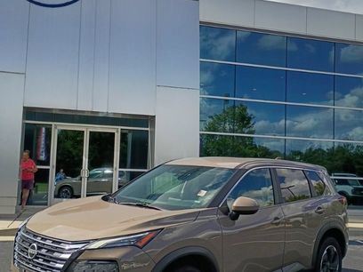 Used 2025 Nissan Rogue SV