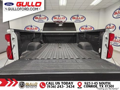 Used 2023 Chevrolet Silverado 3500 High Country w/ Z71 Off-Road Package image 10