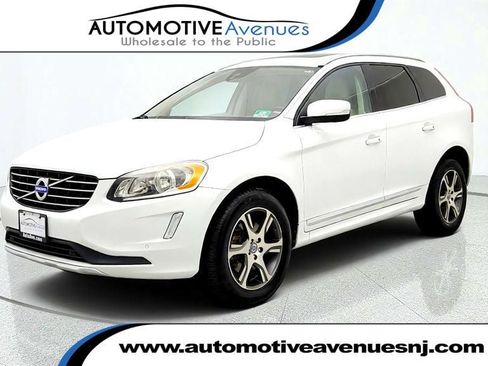 Used 2015 Volvo XC60 T6 AWD/4WD image 1