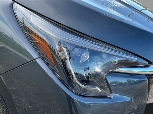 Used 2023 Subaru Ascent Limited w/ Technology Package AWD/4WD image 28