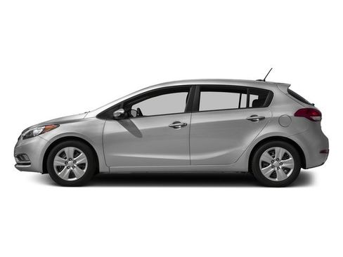 Used 2016 Kia Forte LX FWD image 4