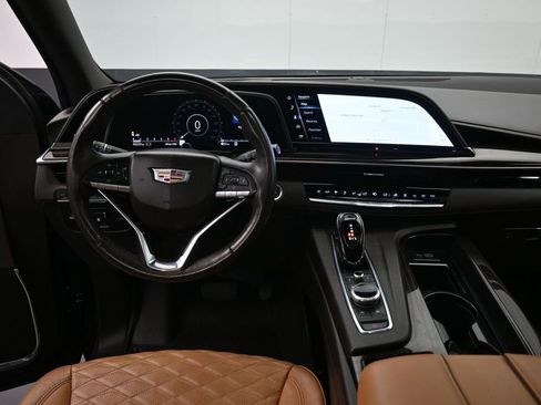 Used 2023 Cadillac Escalade Premium Luxury w/ Performance Package AWD/4WD image 37