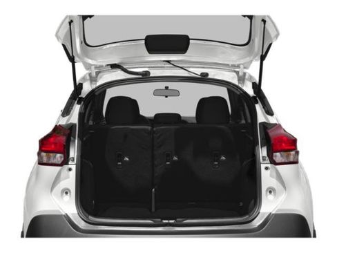 Used 2019 Nissan Kicks SV FWD image 15