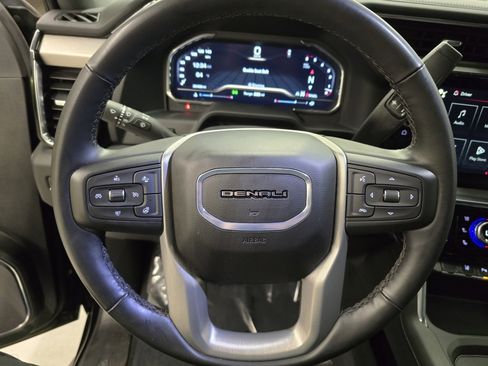 Used 2024 GMC Sierra 2500 Denali w/ Denali Reserve Package image 25