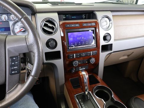 Used 2010 Ford F150 Lariat image 44