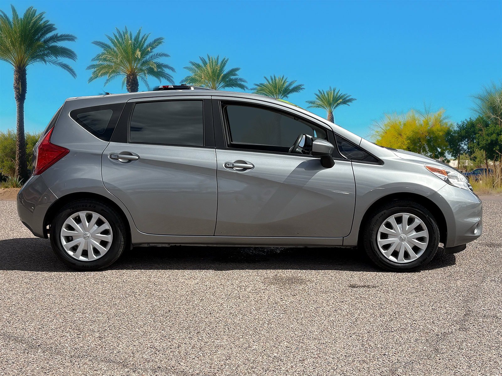 Used 2015 Nissan Versa Note S Plus FWD image 7