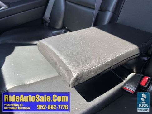 Used 2009 Subaru Outback 2.5i Limited AWD/4WD image 32