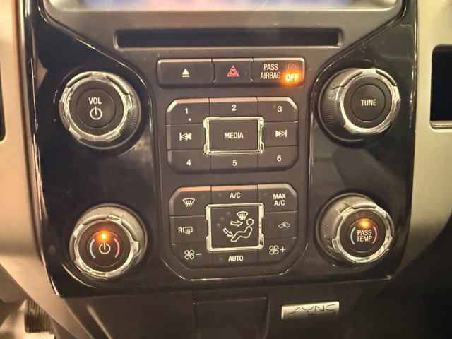 Used 2014 Ford F150 XLT w/ Equipment Group 302A Luxury AWD/4WD image 12